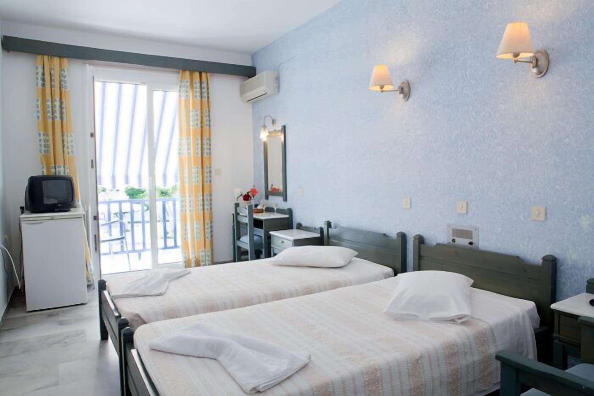 Hotel Paros מראה חיצוני תמונה