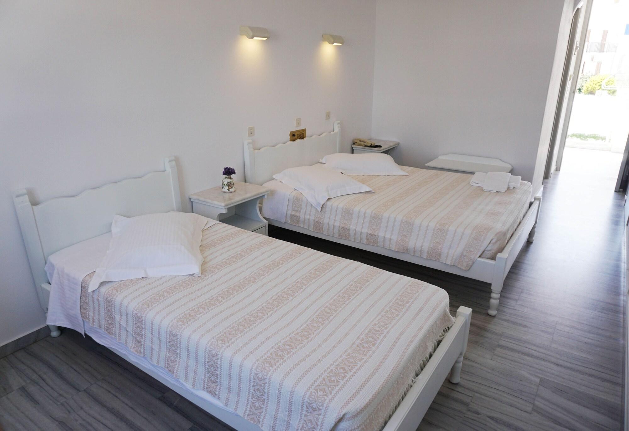 Hotel Paros מראה חיצוני תמונה