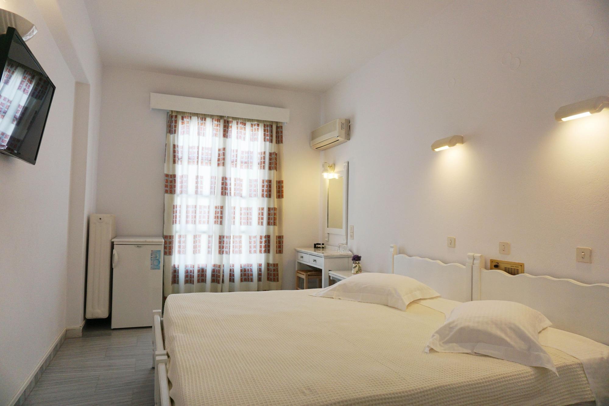 Hotel Paros מראה חיצוני תמונה