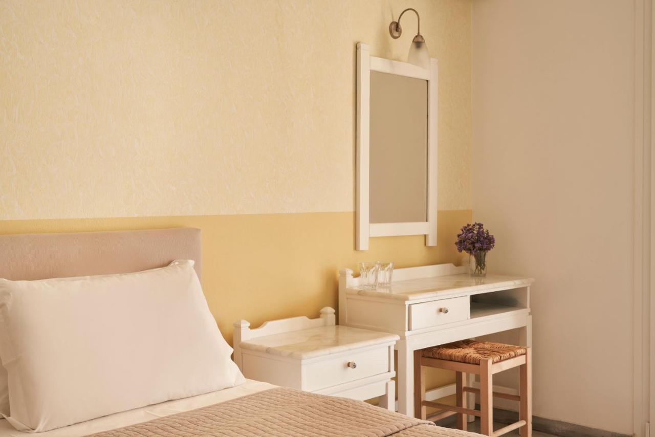 Hotel Paros מראה חיצוני תמונה
