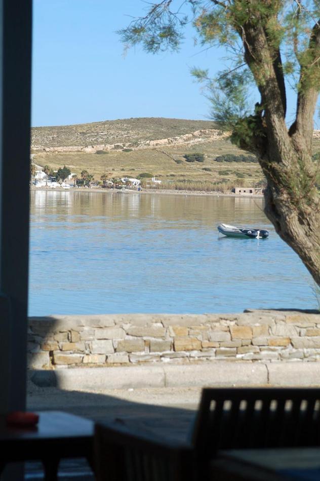 Hotel Paros מראה חיצוני תמונה